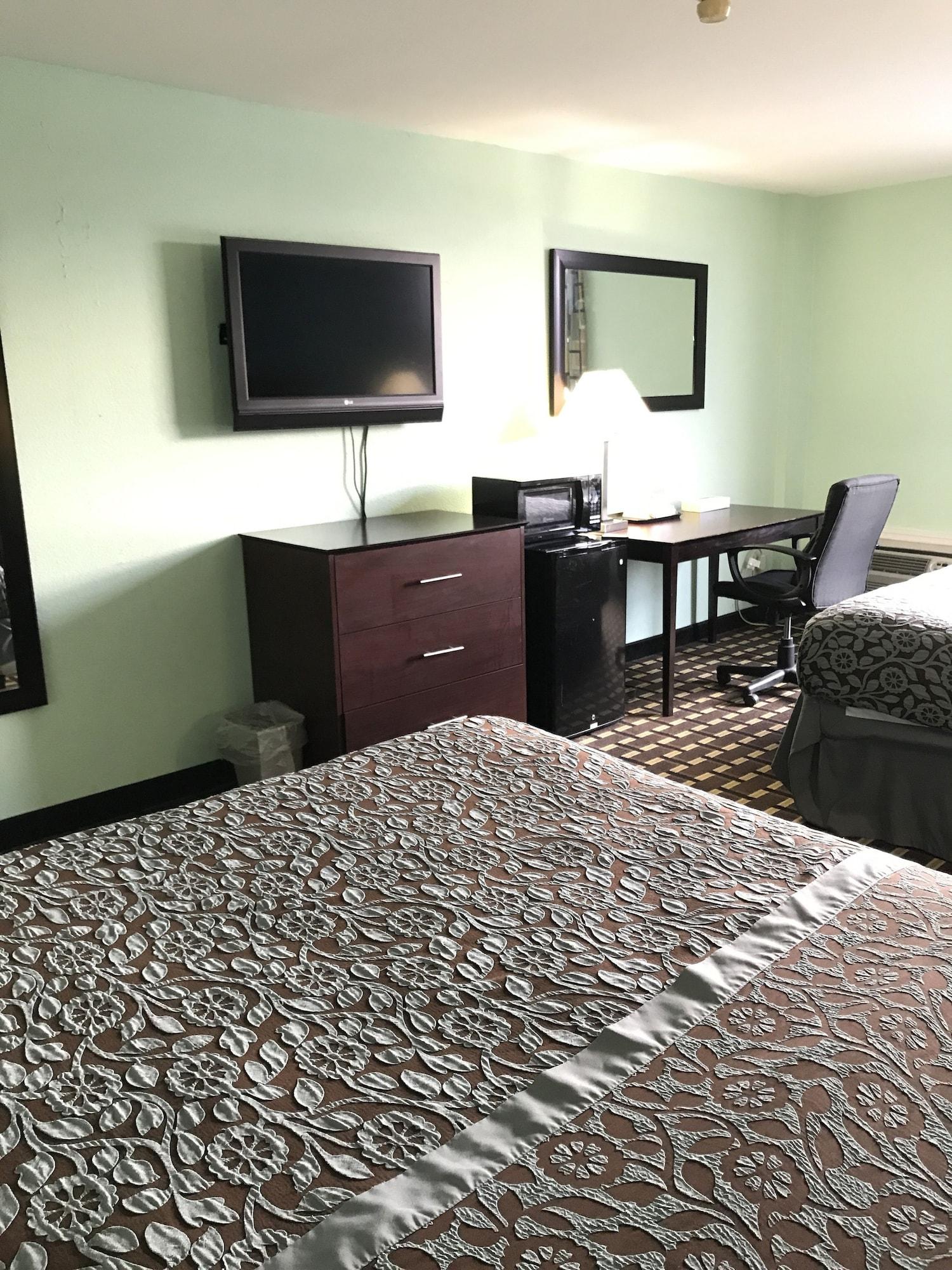 Days Inn By Wyndham Fort Wright Cincinnati Area Buitenkant foto