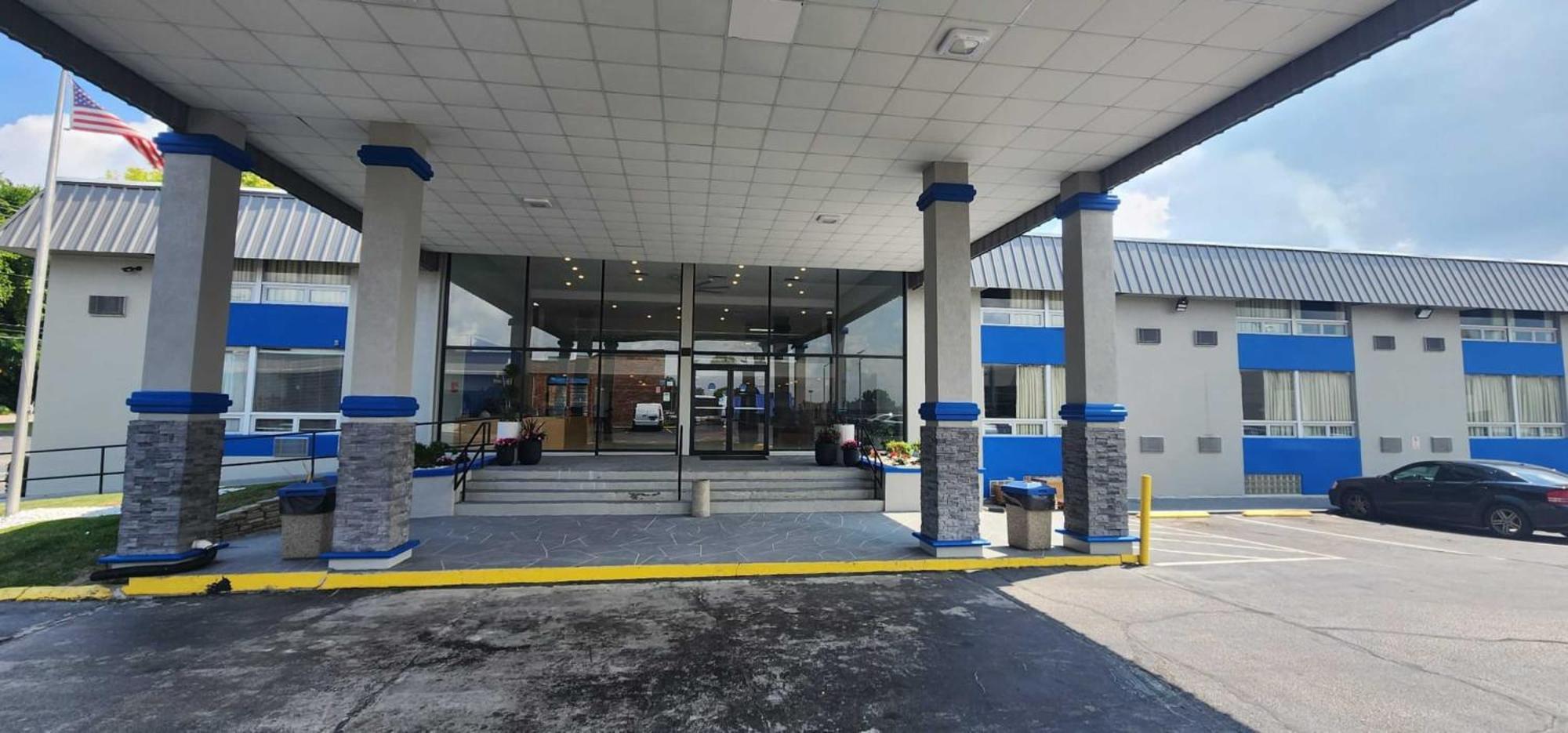 Days Inn By Wyndham Fort Wright Cincinnati Area Buitenkant foto