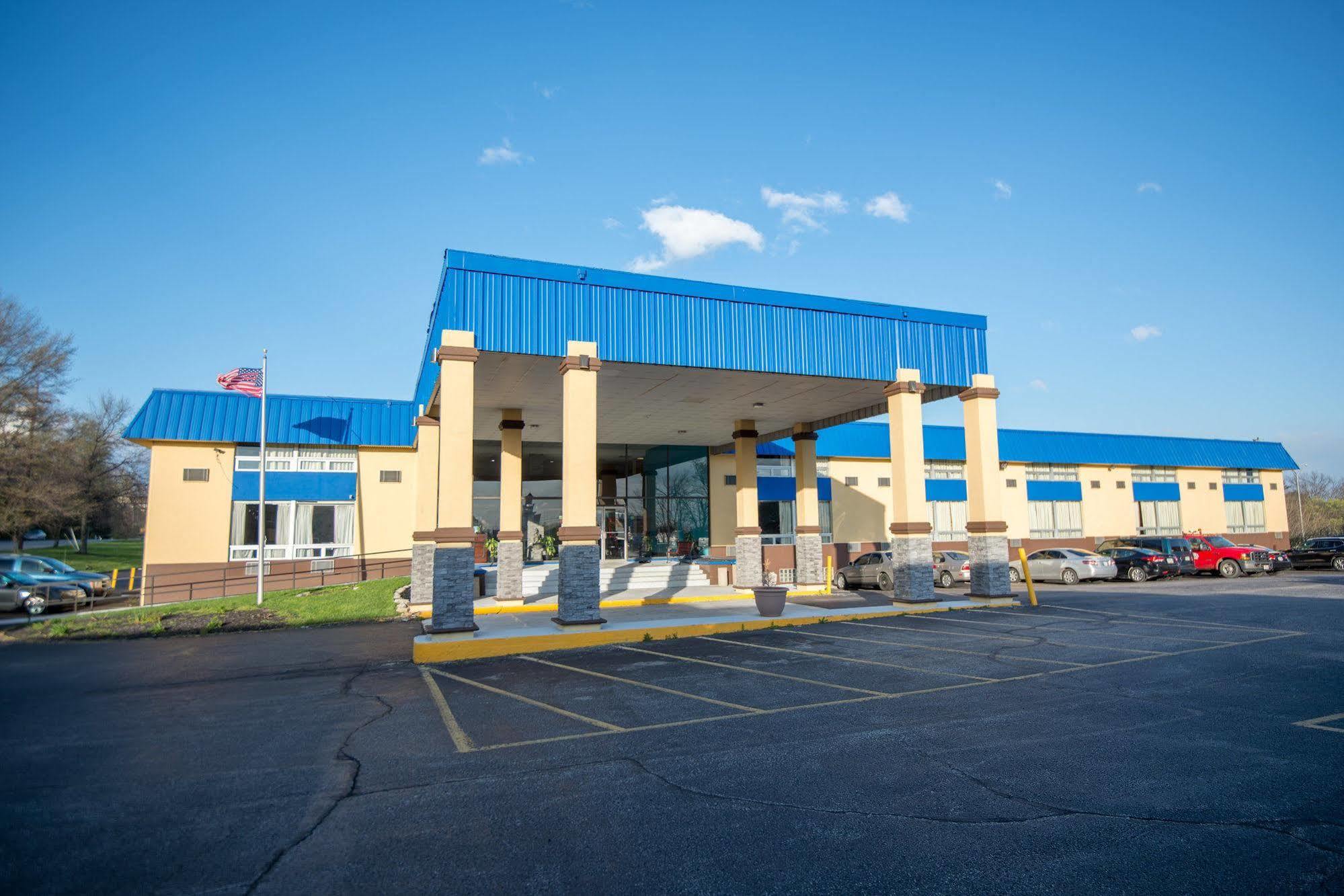 Days Inn By Wyndham Fort Wright Cincinnati Area Buitenkant foto